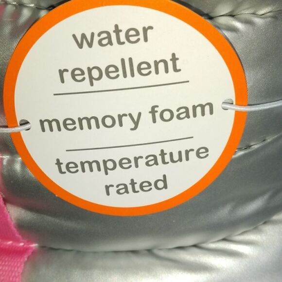 Toddler Girl Winter Puffy Snow Boots & Hat With Pom Poms Size 13 - Picture 6 of 10